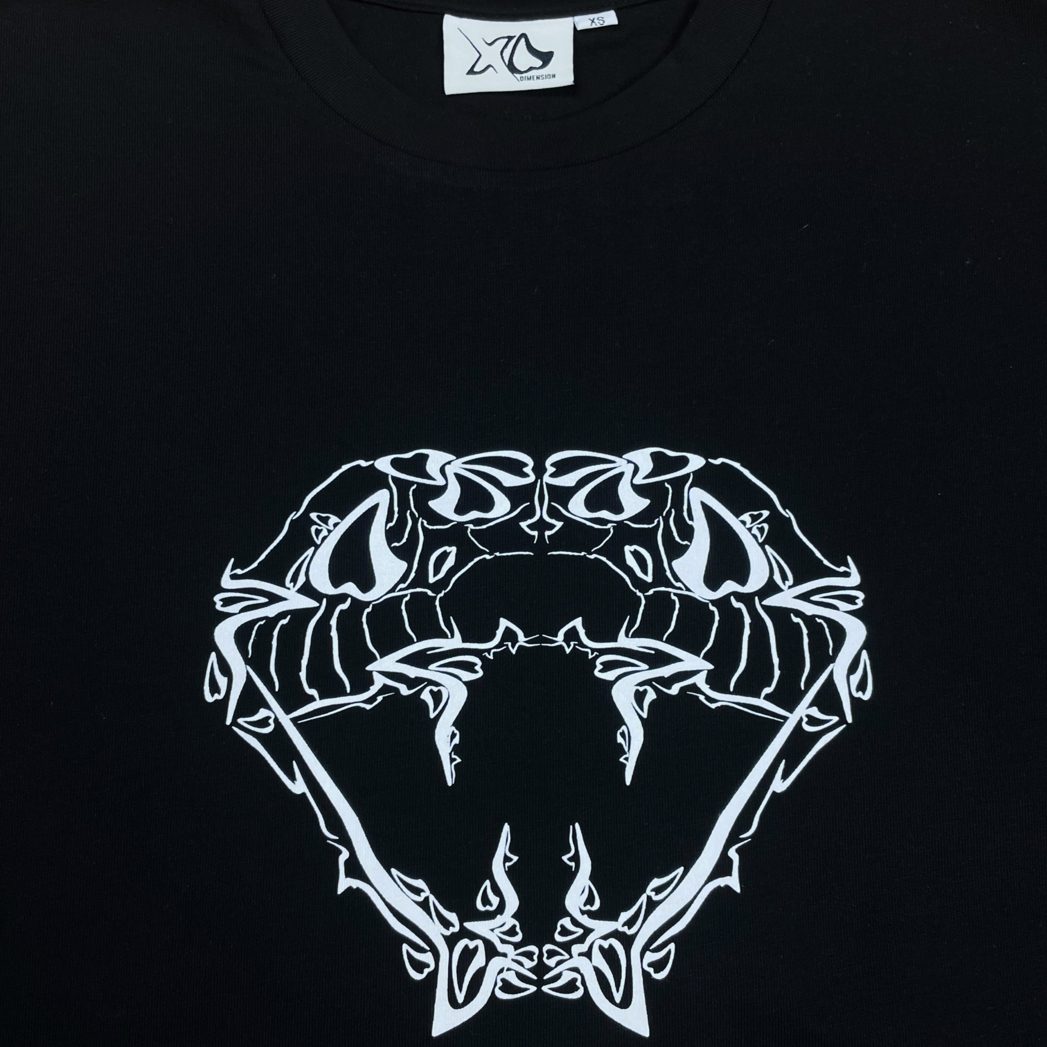 Viper cropped T-Shirt in schwarz