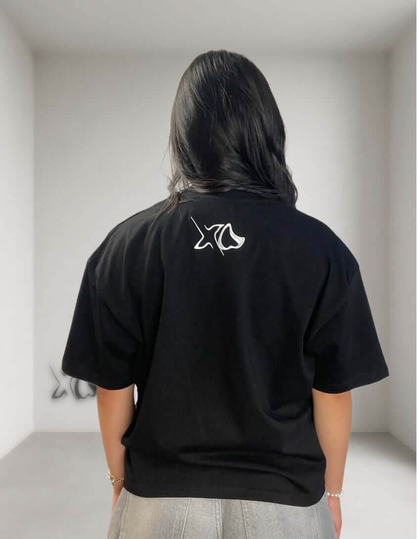 cropped_tshirt_black_oversize_width_xodimension_streetwear