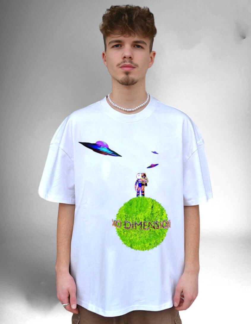 oversize_cotton_tshirt_xodimension_white_unknownworld_männer